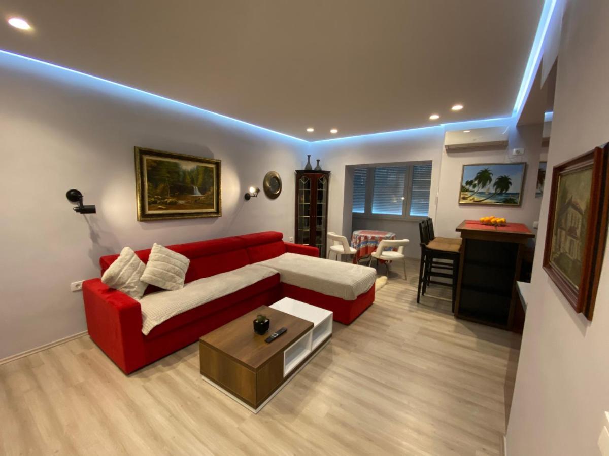 Your Home In Tiranë Ngoại thất bức ảnh